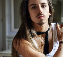 Michał Szpak w "Gali" (2018)