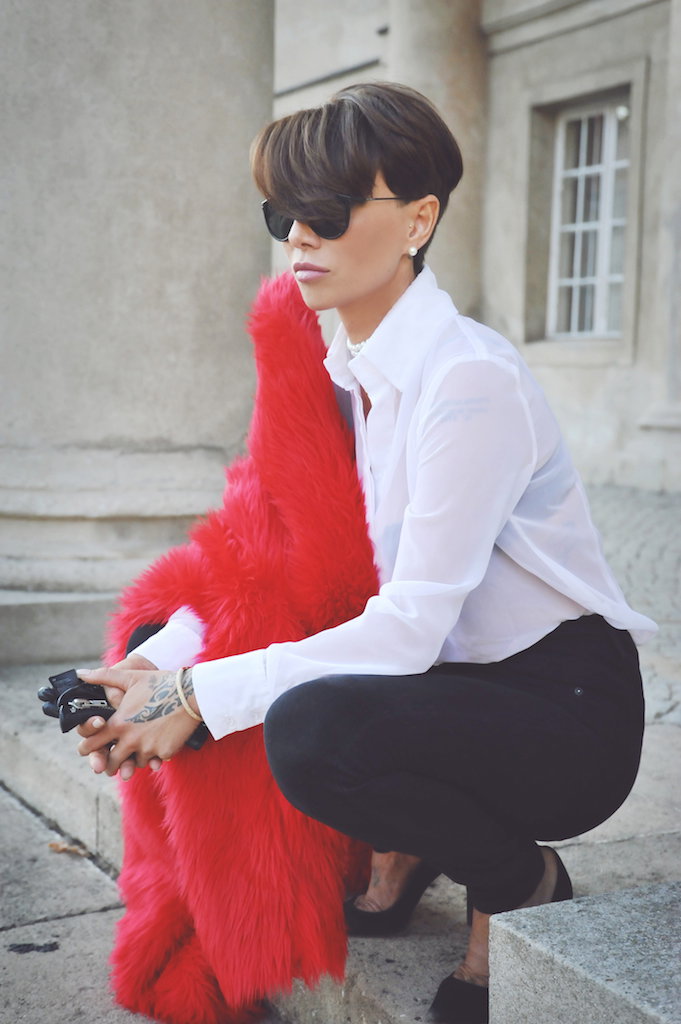 Paulla w klipie do singla "Chcę tam z Tobą być"