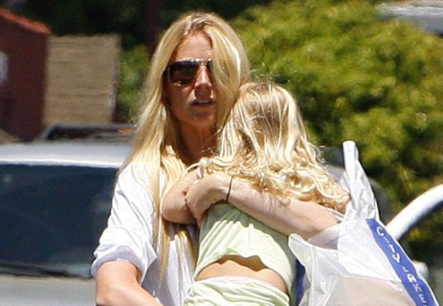 NAZYWAM SIĘ... Najdziwniejsze imiona dzieci gwiazd