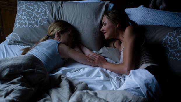 Bloomington film o lesbijskiej miłości