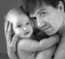 „Chcę założyć rodzinę z nową partnerką i mieć dzieci. Najlepiej trójkę. Stać mnie na to. Jestem taką niepracującą żoną”.