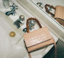 modne-torebki-damskie-czy-musza-byc-czarne-05f831d