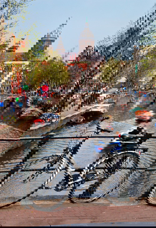 shutterstock_102209452