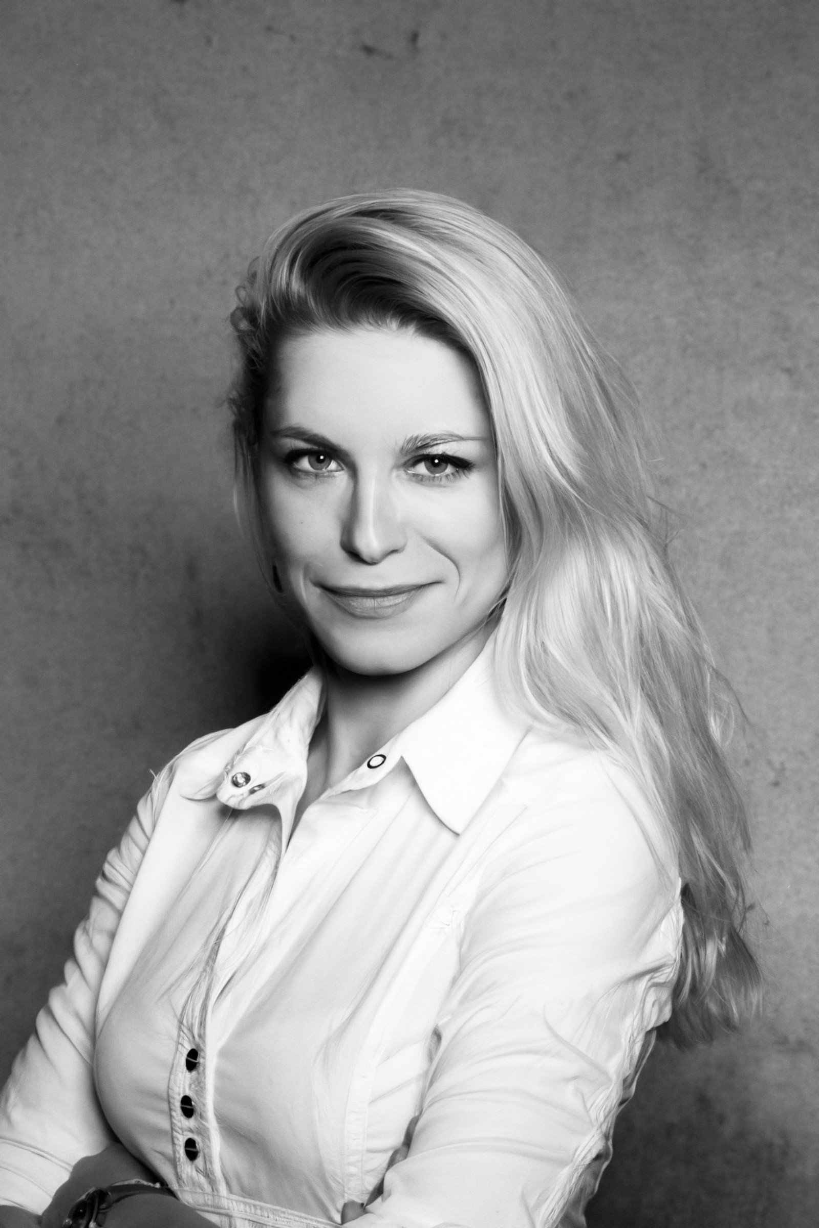 "Pisarka to nie jest idealny materiał na żonę. Nie gotuję, nie sprzątam, ciągle mam pretensje" - Katarzyna Bonda.