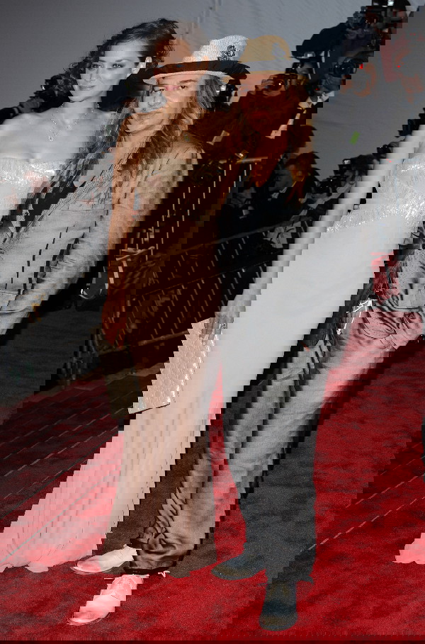 All-ONS_00622351-Marion_Cotillard_John_Galliano