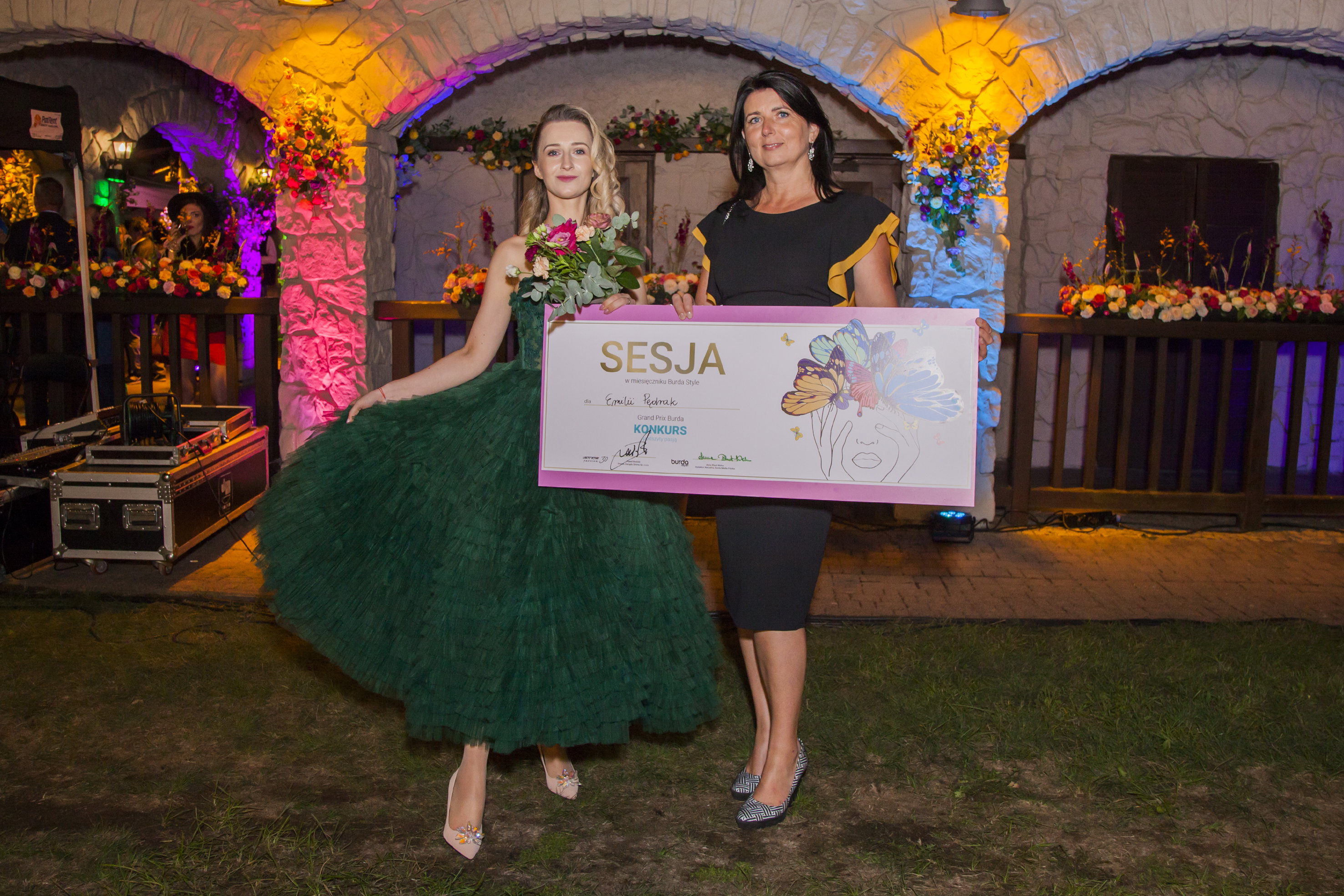 Lauretka Grand Prix „Burda Style” Emilia Pędrak i redaktor naczelna Anna Blaut-Welna