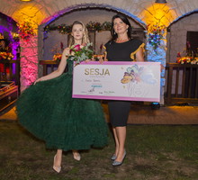 Lauretka Grand Prix „Burda Style” Emilia Pędrak i redaktor naczelna Anna Blaut-Welna