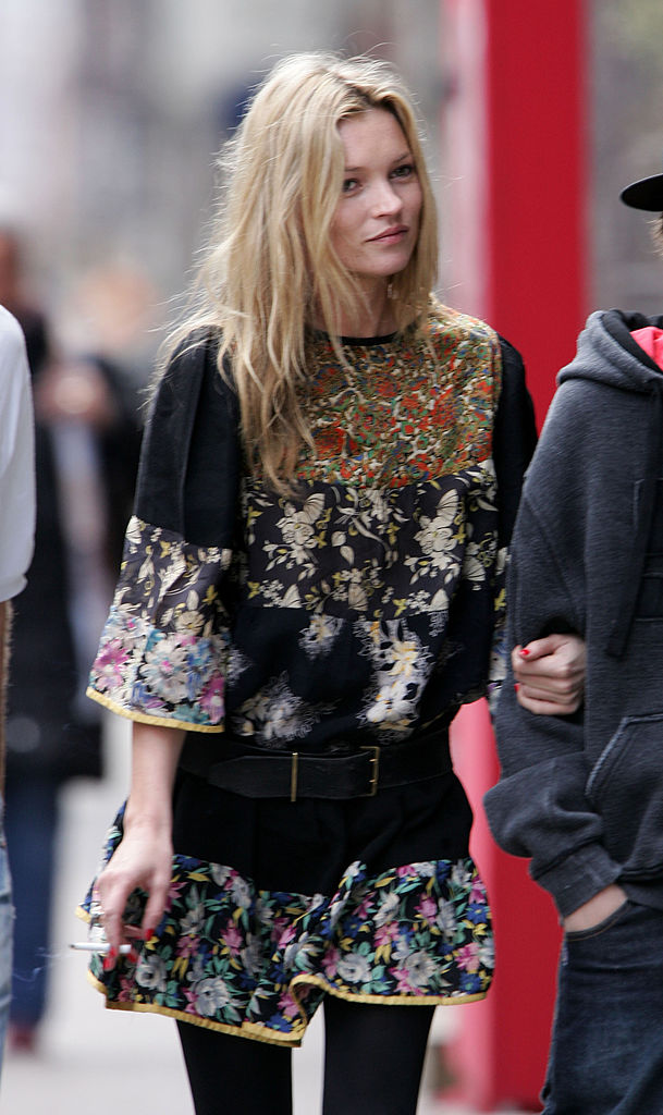 15 najbardziej ikonicznych stylizacji Kate Moss