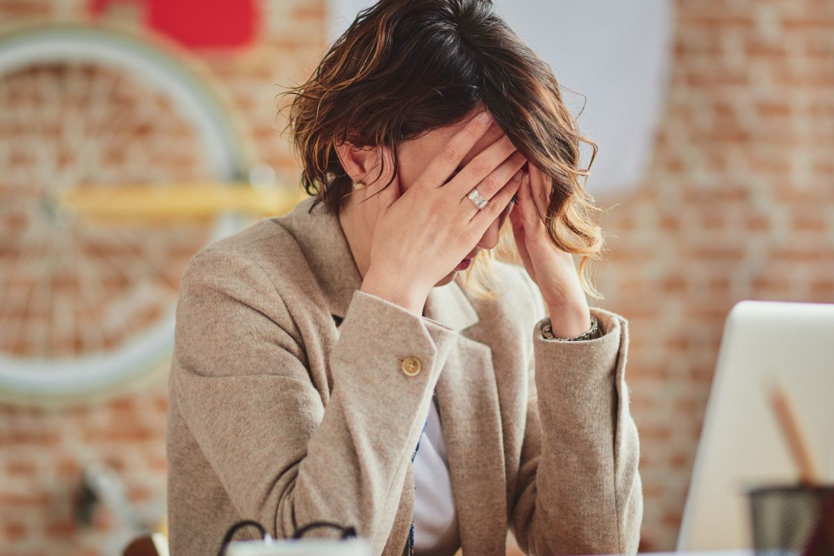 załamana kobieta