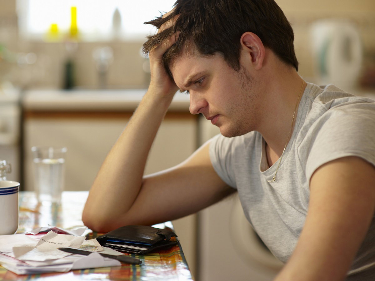 mężczyzna wyzyskiwany w pracy