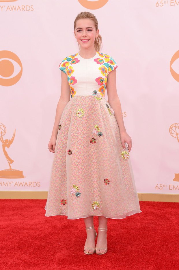 All-ONS_1622677-Kiernan_Shipka