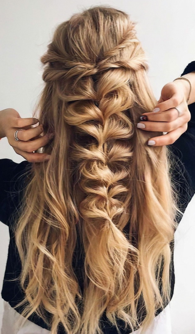 Fryzura na komunię dla mamy