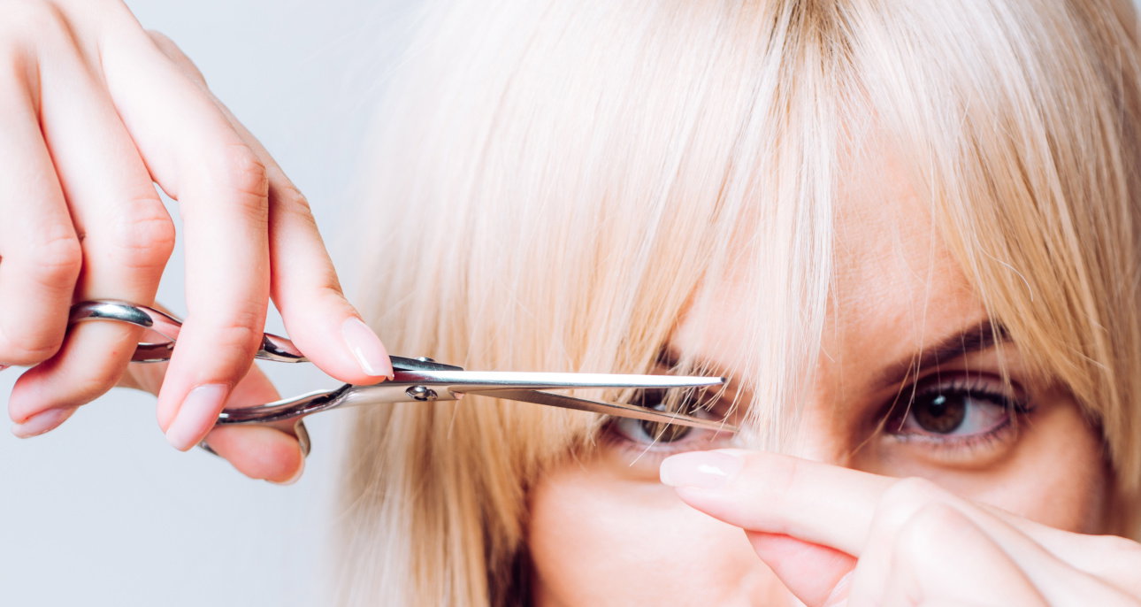 obcinanie grzywki w domu