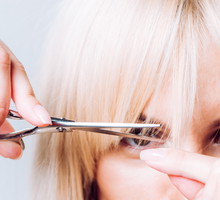 obcinanie grzywki w domu