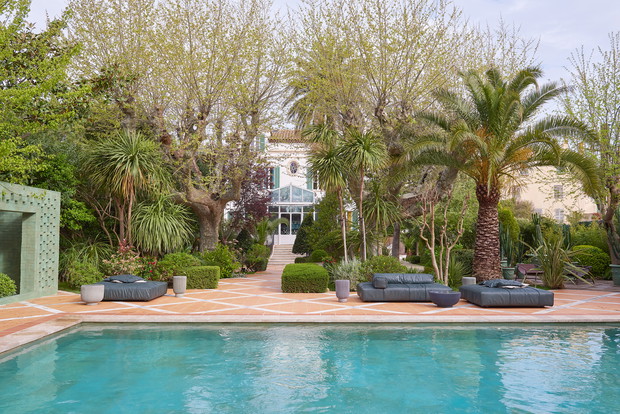 Sezonowy butik Chanel