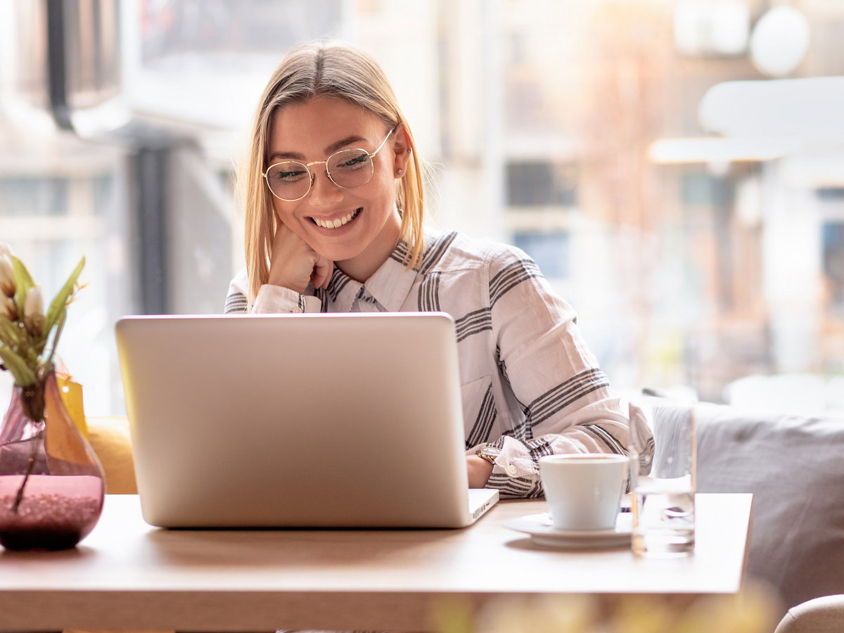 kobieta szuka faceta dla siostry