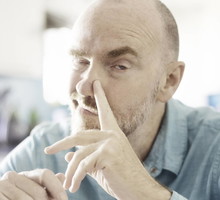 Ci faceci to prawdziwi złośliwcy. Każdemu znienacka wbiją szpilę