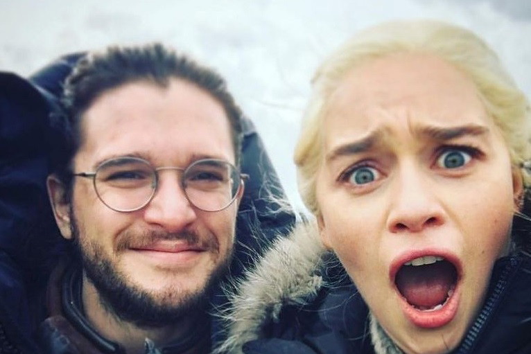 Kit Harington i Emilia Clarke