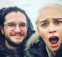 Kit Harington i Emilia Clarke