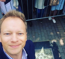 Maciej Stuhr nie dostaje ról przez krytykę PiS?