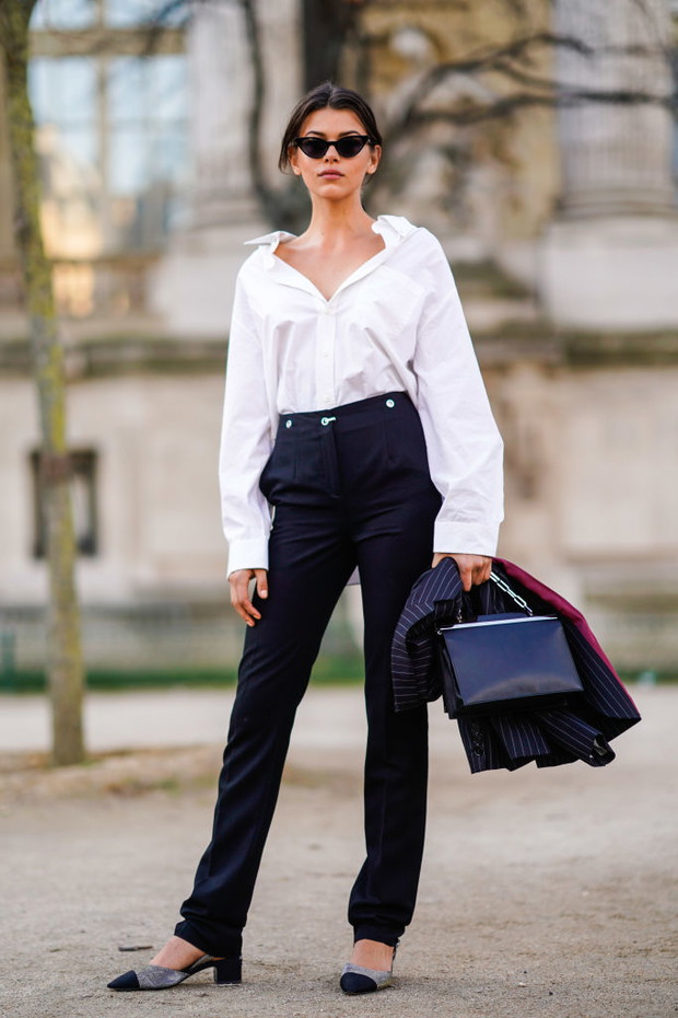 Biała koszula: element garderoby, który zbuduje Twój look