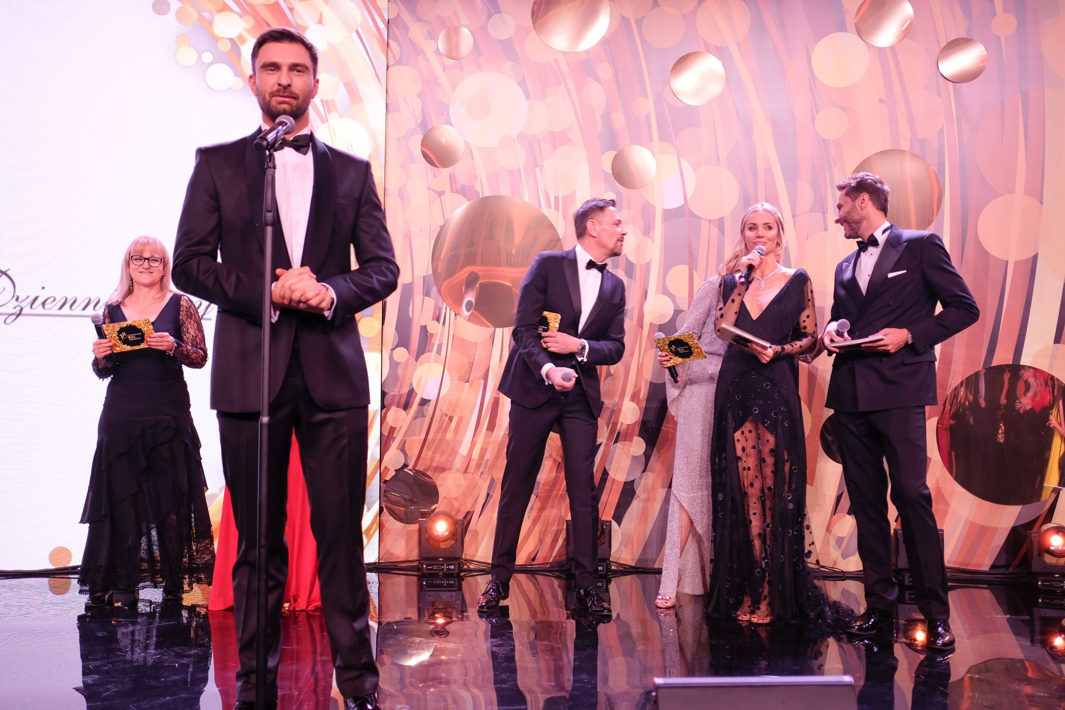 Gwiazdy na Charytatywnym Balu Dziennikarzy