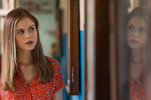 Kadry z filmu Niezwykła podróż Fakira, który utknął w szafie