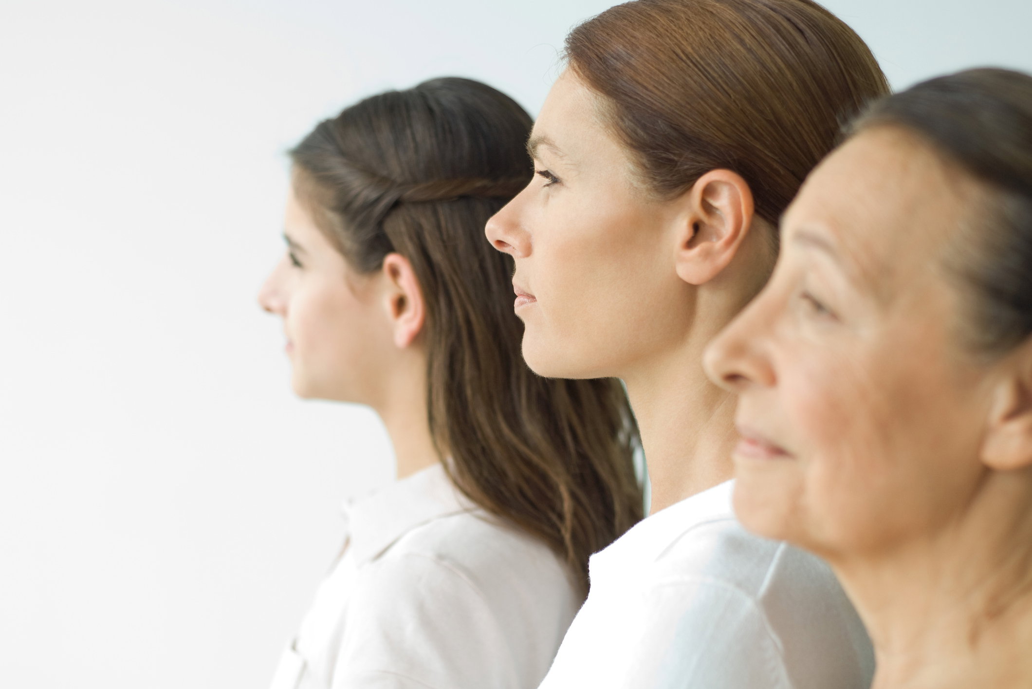 Kobiety zwolnione za brak męża