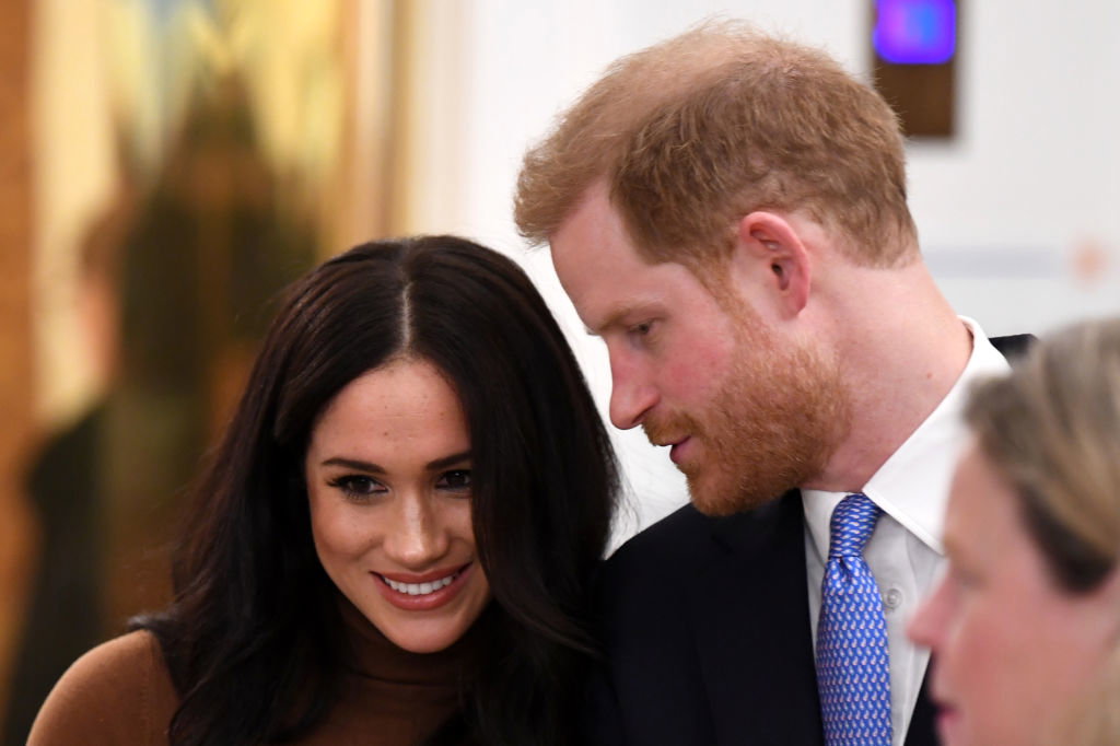 Meghan Markle i książę Harry usuwają się z mediów: czy to zwiastuny rozstania?