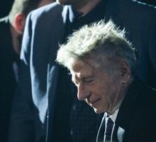 Protest przeciwko Romanowi Polańskiemu na łódzkiej filmówce