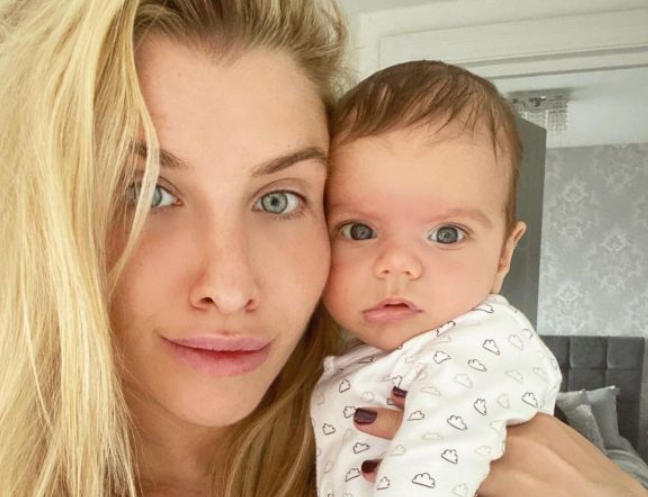 mleko-na-twarz-c34b3df