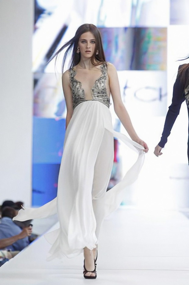 hcWyGVo4Zed0ZRft61hgWAmDN3GBUmrB_standard