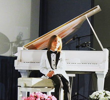 7-letni kompozytor z Grecji