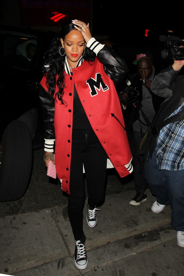 All-ONS_1694517-Rihanna