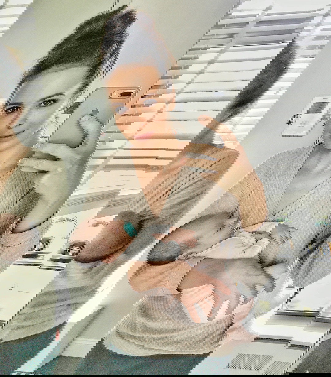 Anna Wendzikowska z córką Antoniną