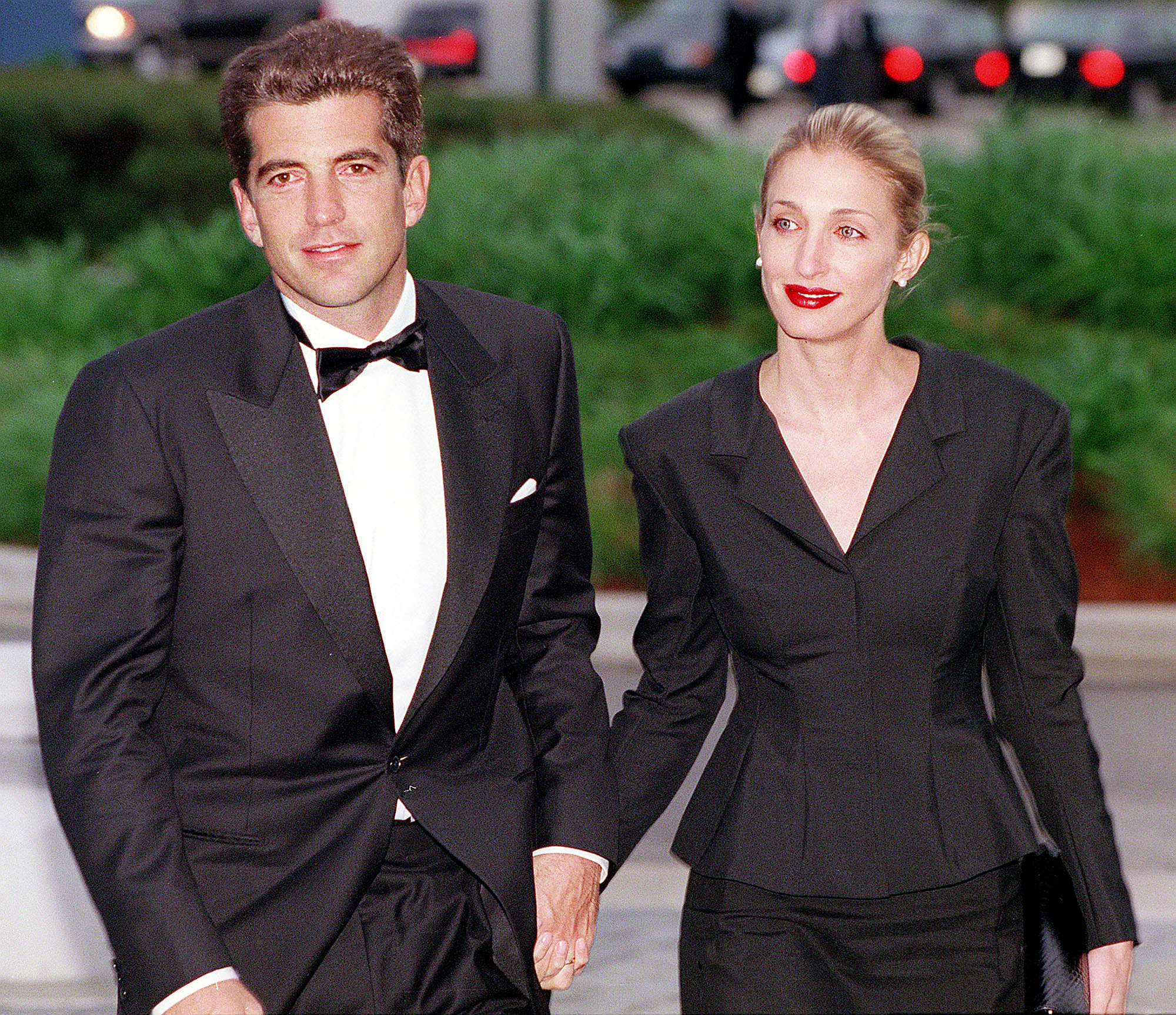 John Kennedy Jr. i Carolyn Bessette Kennedy zginęli 16 lipca 1999 roku