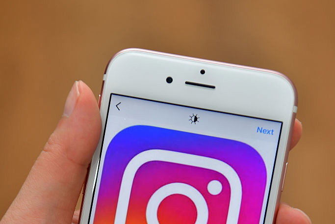 Nowa aktualizacja Instagrama - przewijanie postów w bok
