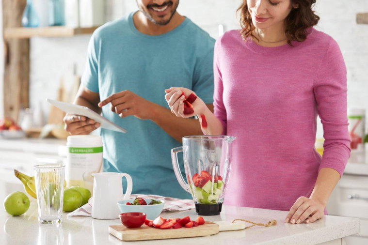 Czas na suplementy: dlaczego, kiedy i jak je brać,  by osiągnąć maksymalne korzyści