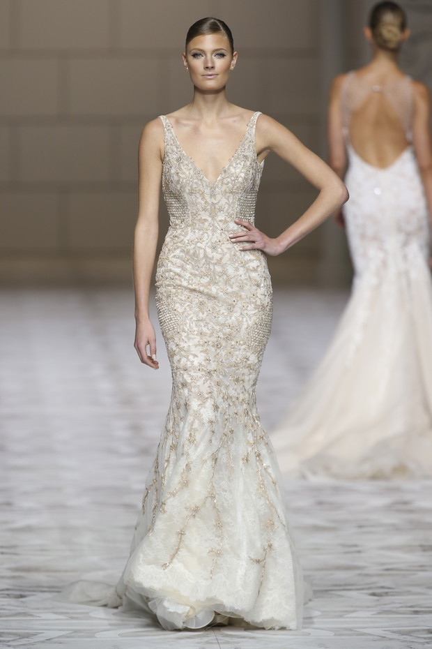 Pronovias_brd_S15_007
