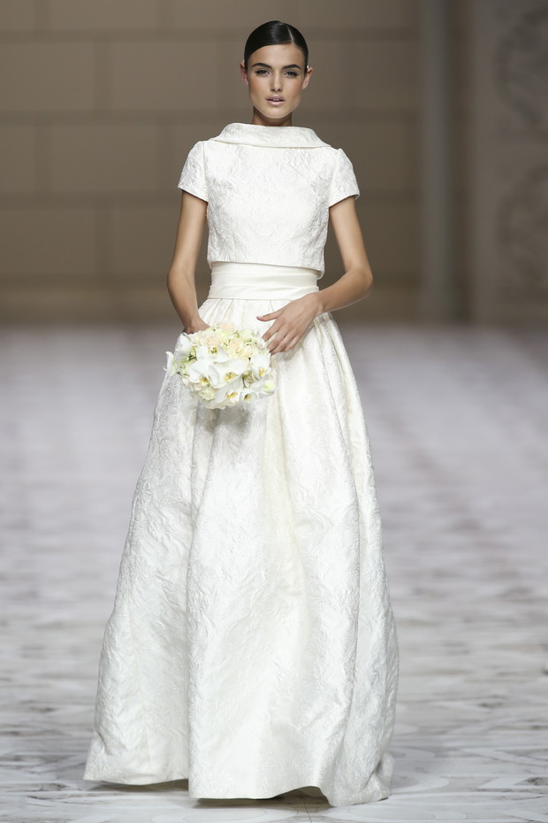 Pronovias_brd_S15_107