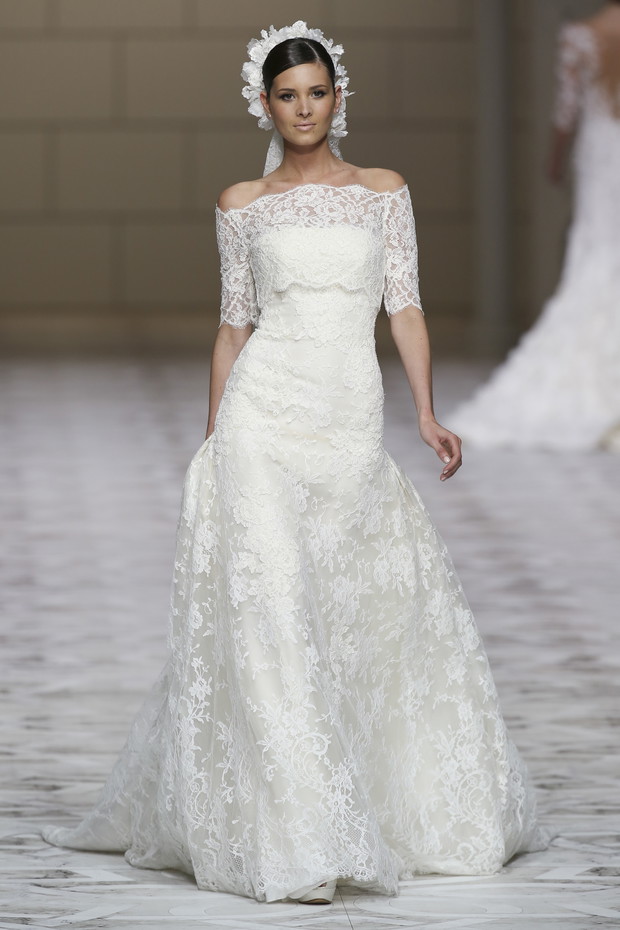 Pronovias_brd_S15_126