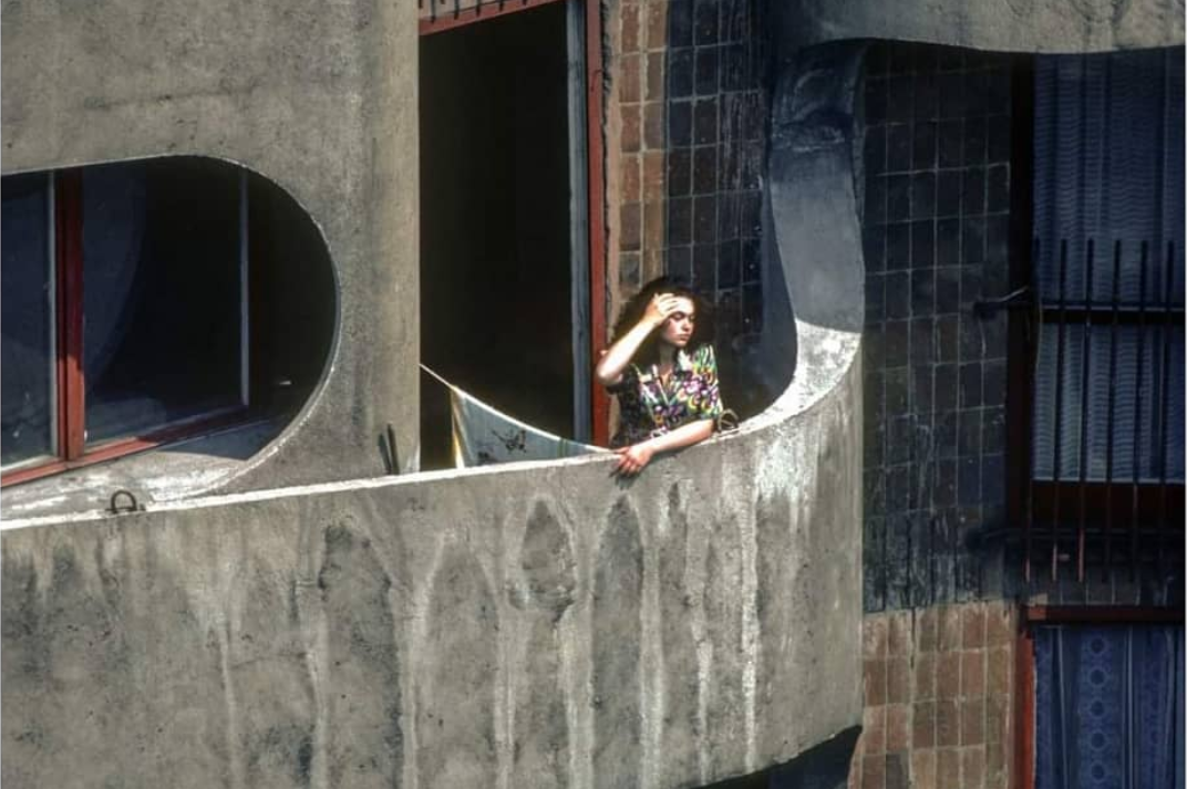 Kim jest kobieta z wrocławskiego Manhattanu? Zagadka zdjęcia sprzed 40 lat rozwiązana