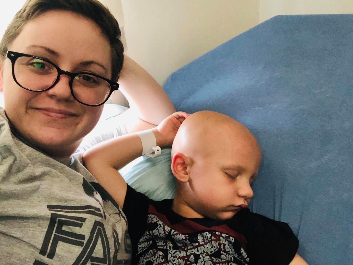 Tara Coombs z synkiem