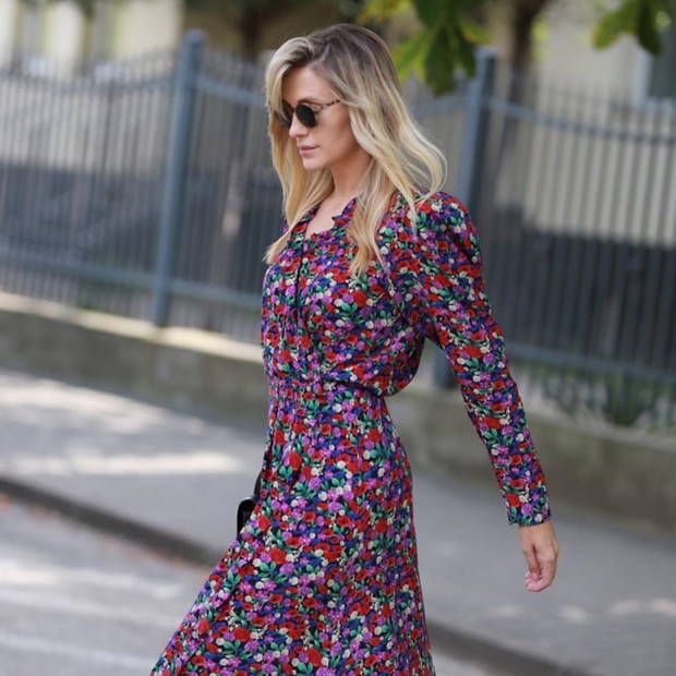 Agnieska Woźniak-Starak w sukience w kwiaty