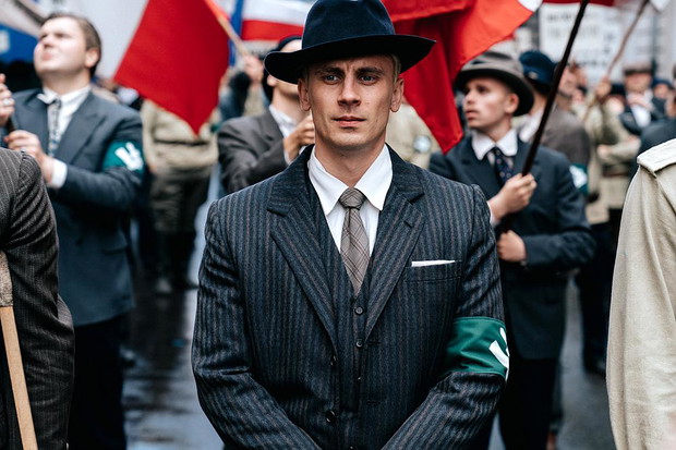 Serial „Król” – kiedy i gdzie oglądać nowy serial Canal Plus? Obsada, zdjęcia, zwiastun