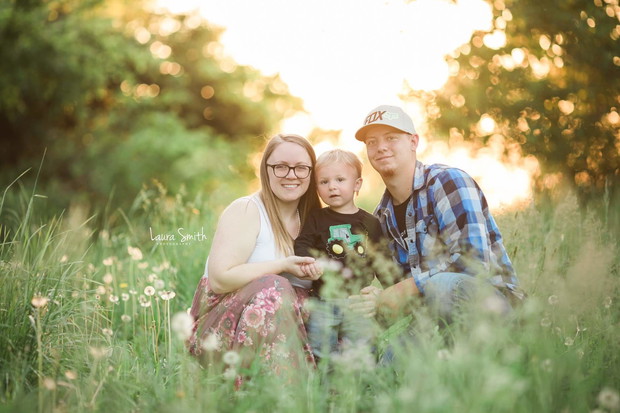 Tara Coombs z rodziną