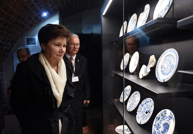 Hanna Gronkiewicz - Waltz