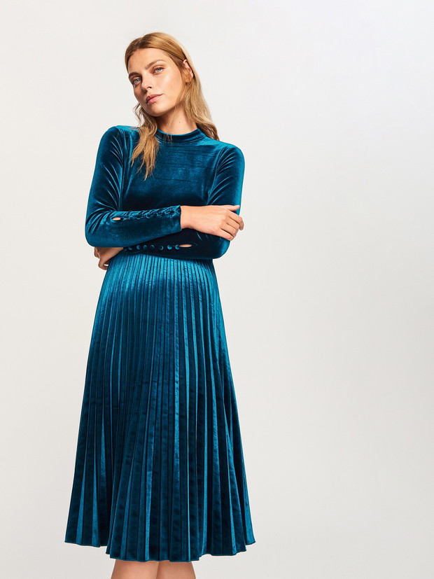 Sukienki Reserved na święta 2018