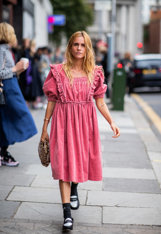 Modne sukienki trendy moda 2019