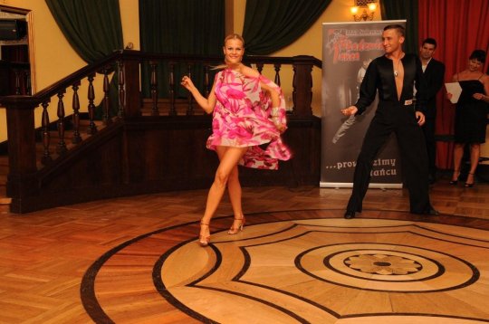 05_Przemyslaw_Lowicki___Asta_Sigvaldadottir_-_CHA_CHA